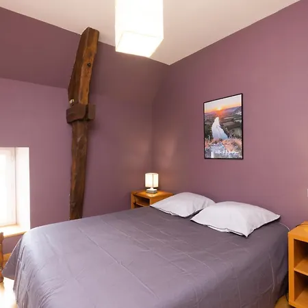 Quercynois Authentique 9p Feriehus *