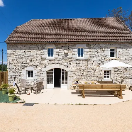 Quercynois Authentique 9p Feriehus *